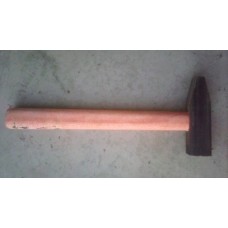 Молоток 0,8кг квадратный боёк черный (Токмак) Молоток 0,8кг квадратный боёк черный (Токмак)